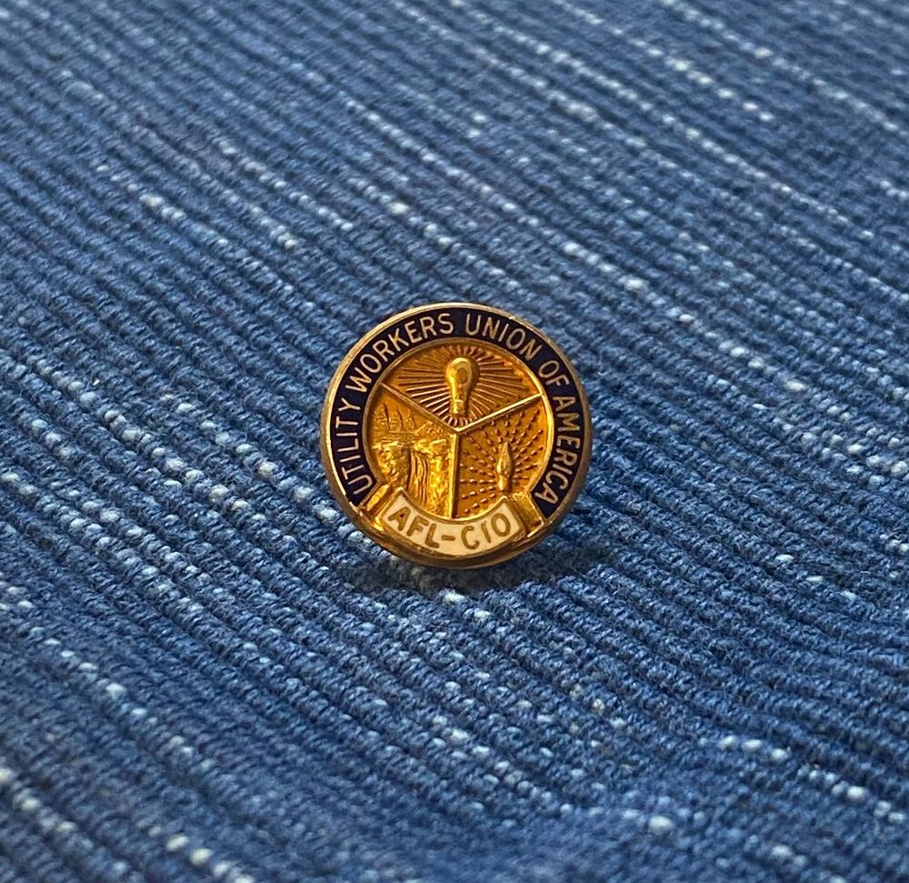 Utility Workers Union of America UWUA Screwback Pin 102B